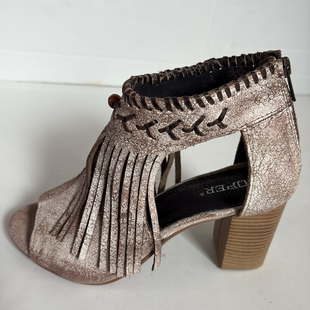 Roper vintage style suede beige w fringe fashion open toe sandal stacked heel - Picture 11 of 16